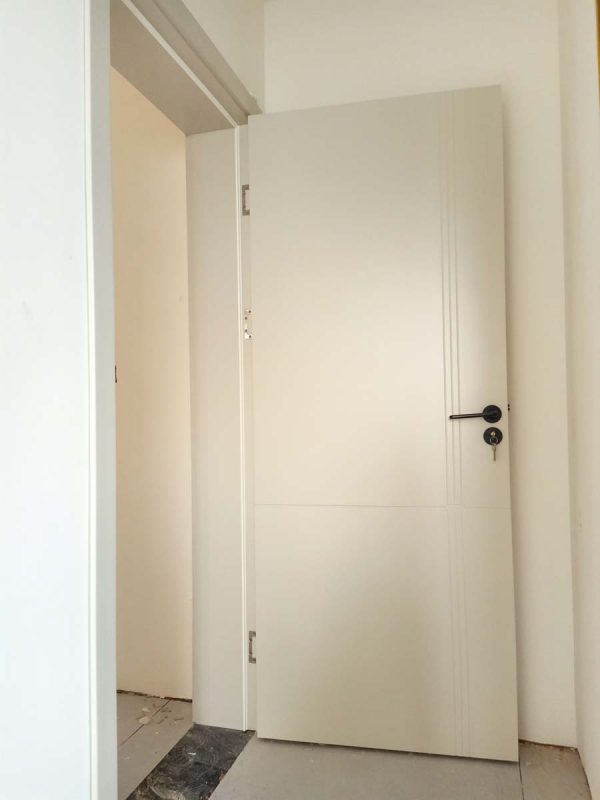 实木复合烤漆门